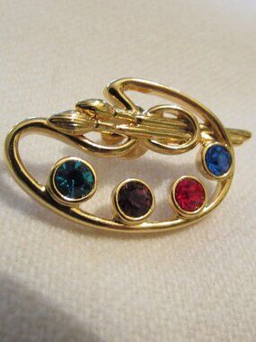 Avon Vintage Artist's Palette Pin